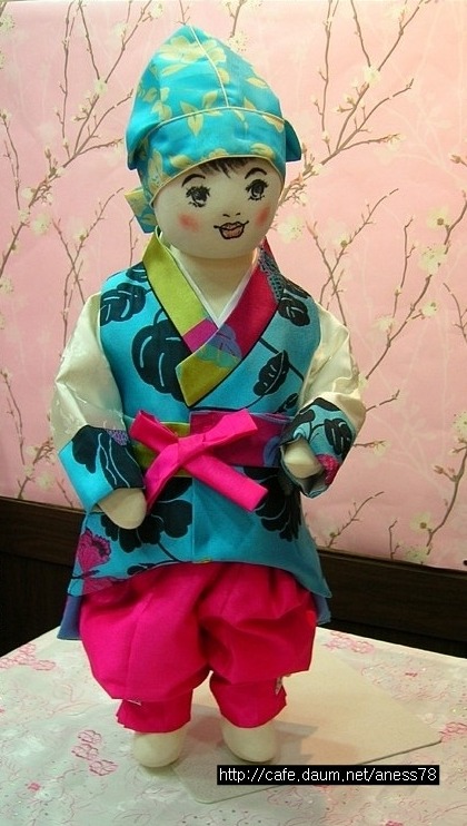 열두달한복 이미지