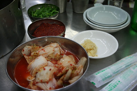 동대문닭한마리칼국수 이미지