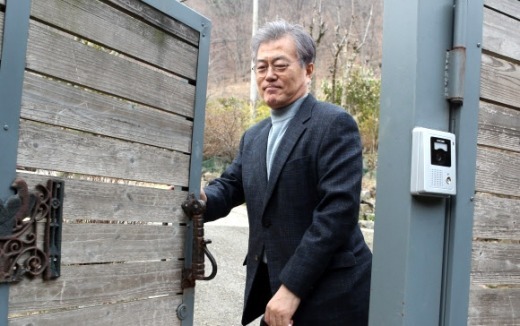 넥타이 매는걸 싫어한다는 문재인 | 인스티즈