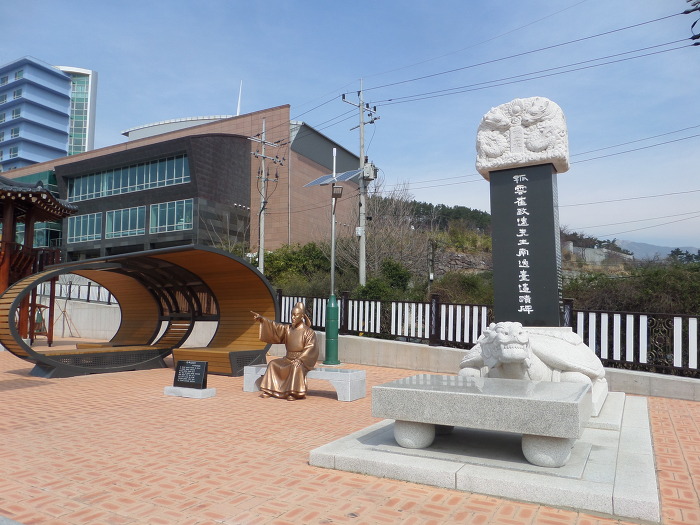 212D29355528908C302629