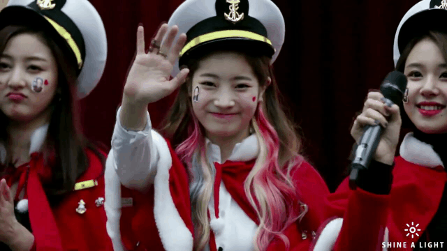 [트와이스] 팬 카메라 보고 잔망떠는 다현이 | 인스티즈