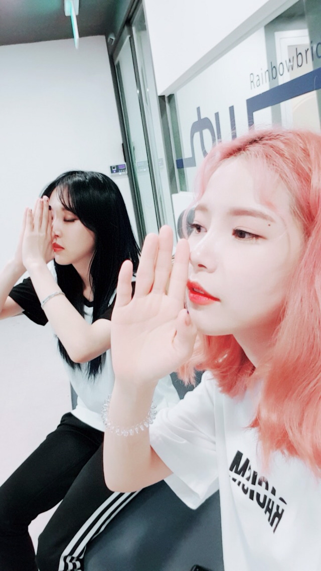 마마무 3주년인데 회사가 일을안하네 | 인스티즈