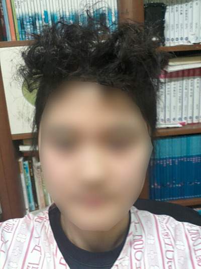 여고생의 집에서 하는 앞머리파마 | 인스티즈