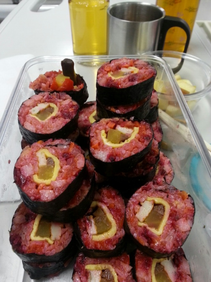 홍당무김밥 이미지