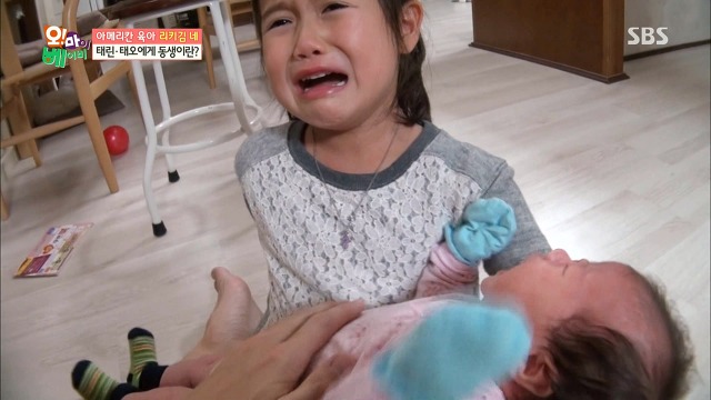 [오마이베이비] 언니가 여동생을 대할 때 VS 오빠가 여동생을 대할 때 | 인스티즈
