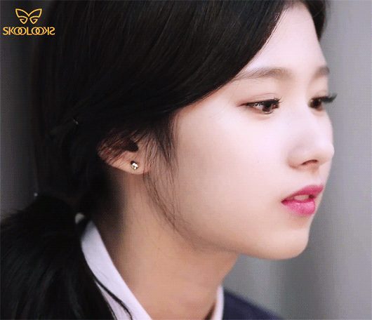 [twice] 오늘자 트와이스 스쿨룩스 화보 메이킹 영상 움짤.gif | 인스티즈