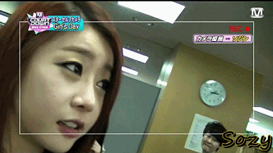 사이좋은 유라와 소진.jpgif | 인스티즈