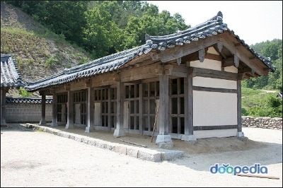 대한민국 유일 도술학교 호국와투(護國訛鬪) 입학허가서 받은 언니들한테 입학팁 찐다!! | 인스티즈