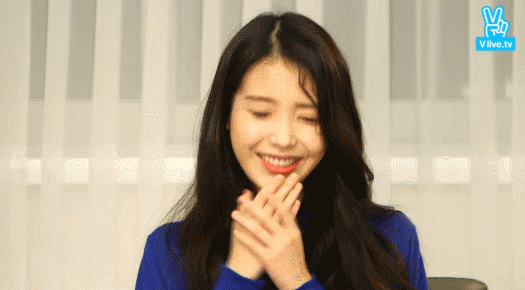 [15.10.24] 아이유 V앱.gif | 인스티즈