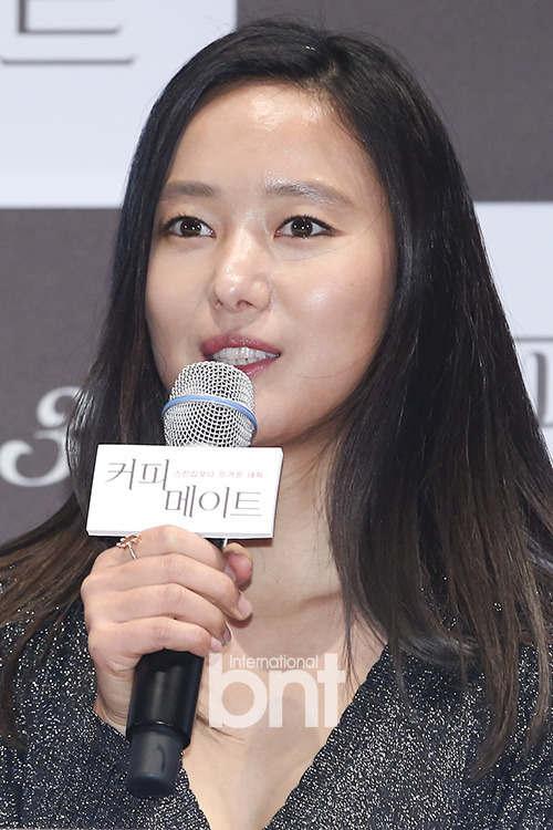 오늘자 윤진서 | 인스티즈