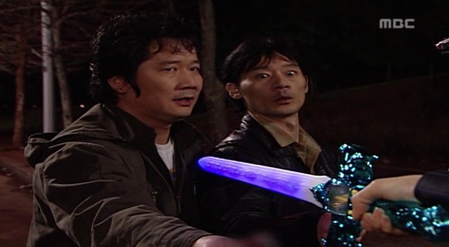 [거침없이하이킥] - 민용&해미 장난감으로 강도잡는 에피ㅋㅋㅋㅋㅋㅋㅋㅋㅋㅋㅋㅋ | 인스티즈