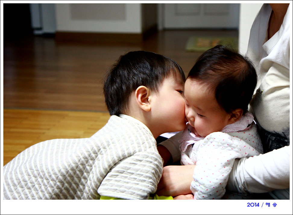 소근소근 이미지