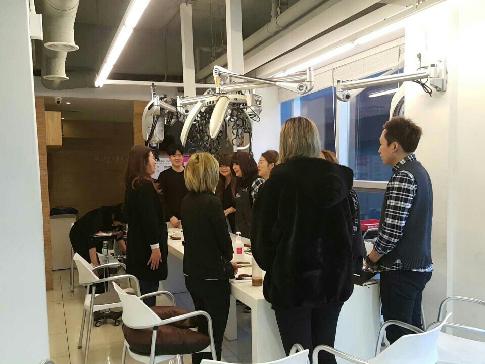 이철헤어커커원주 이미지