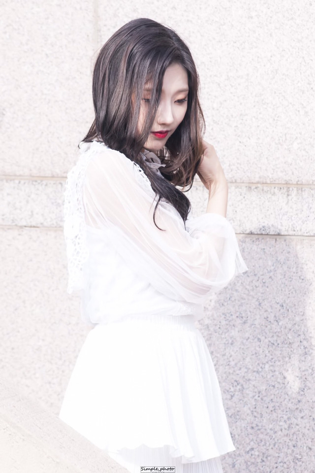 [러블리즈] 폰 배경을 바꿔서 예인이 | 인스티즈