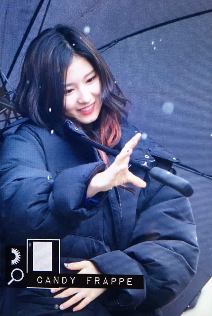 오늘자 사나 나연 | 인스티즈
