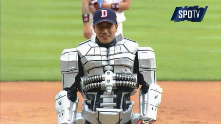 많은 화제를 모았던 풋연기의 아이콘들 | 인스티즈