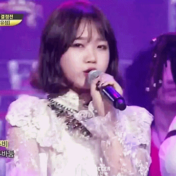 170209 골든탬버린-분홍신을 부르는 최유정.gif (데이터주의) | 인스티즈