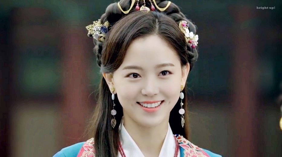 얼굴에서 고전미가 보이는 강한나.jpgif | 인스티즈