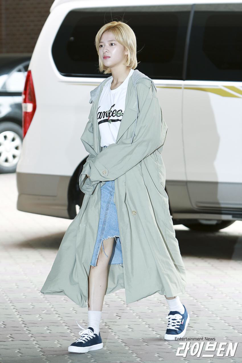 170509 대선투표하는 나연+지효, 정연 | 인스티즈