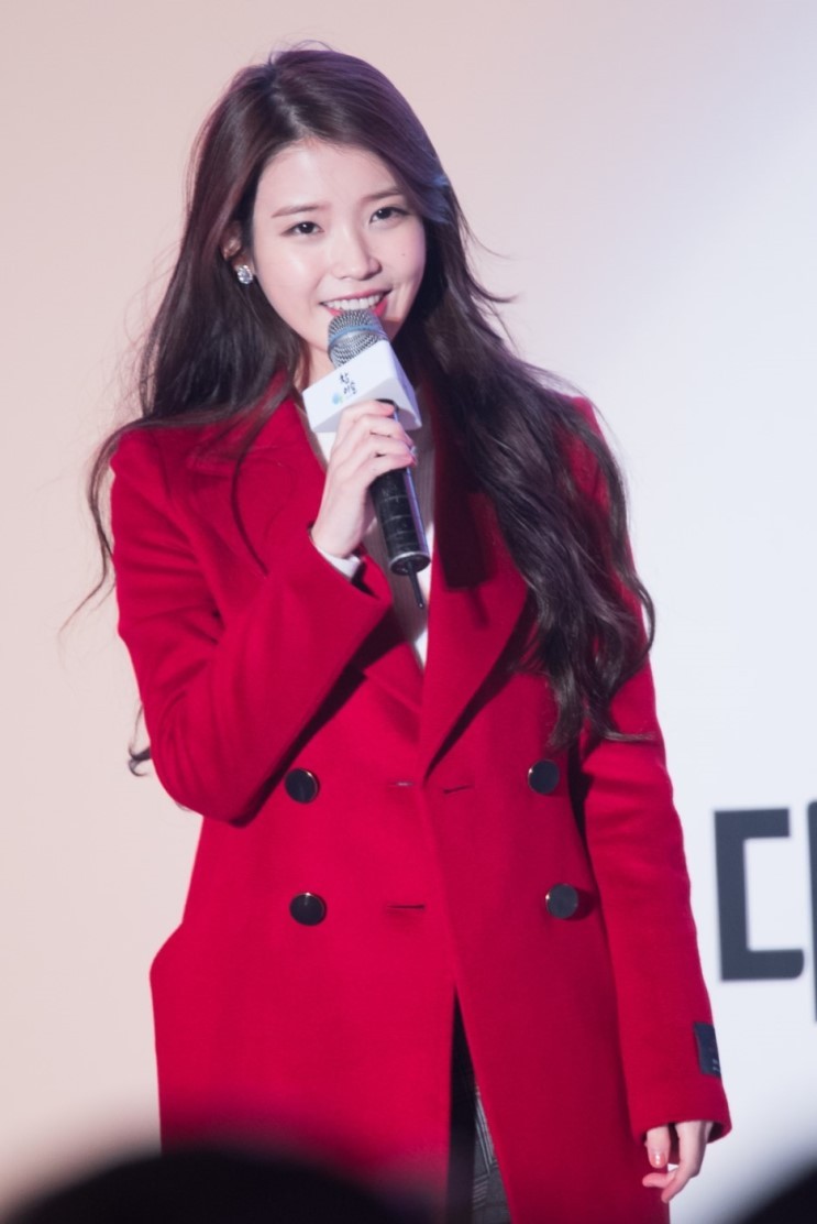 아이유 참이슬 이슬로 페스티벌 사진 | 인스티즈