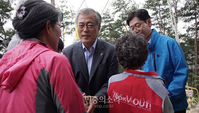 밀양 주민들이 문재인후보 부산 남포동 유세장에 원정 온 이유 | 인스티즈