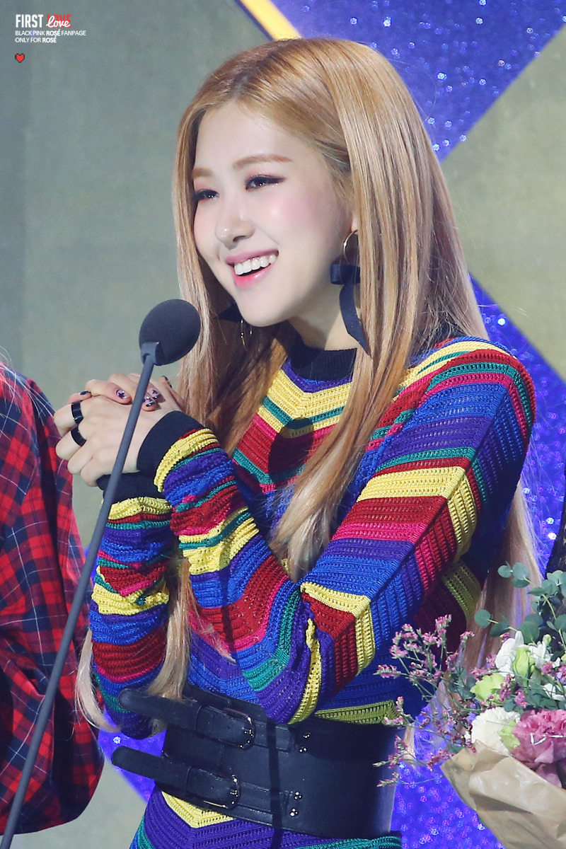 오늘 생일인 블랙핑크 로제 | 인스티즈