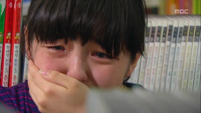 [여왕의교실] 친구에게 배신당한게 오해인걸 알고 난 후에 서신애(은따역할) 죄책감 표정 연기 *연기진짜잘함/약스압 | 인스티즈