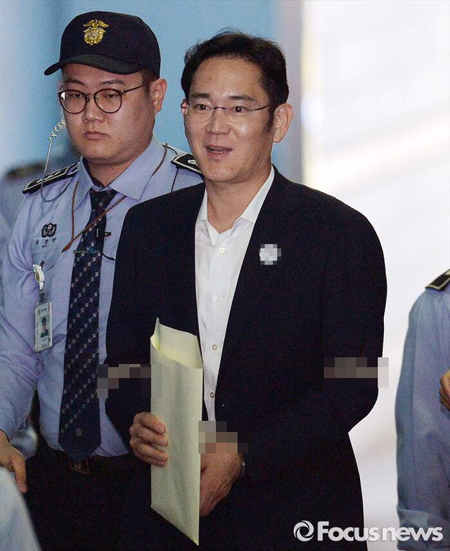 오늘자 싱글벙글 이재용.jpg | 인스티즈