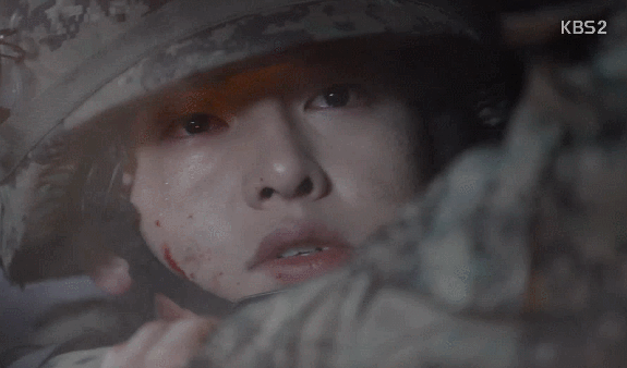 전사한 남자친구가 자신에게 남긴 유서 읽는 여자 .jpg | 인스티즈