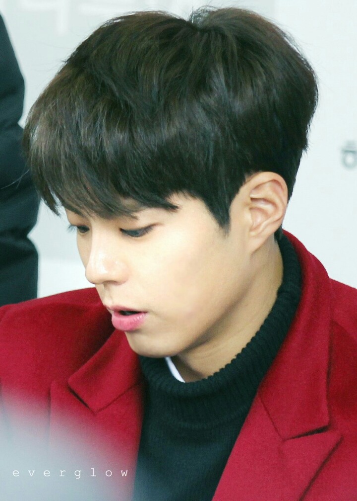 오늘자 박보검 사인회.jpg | 인스티즈