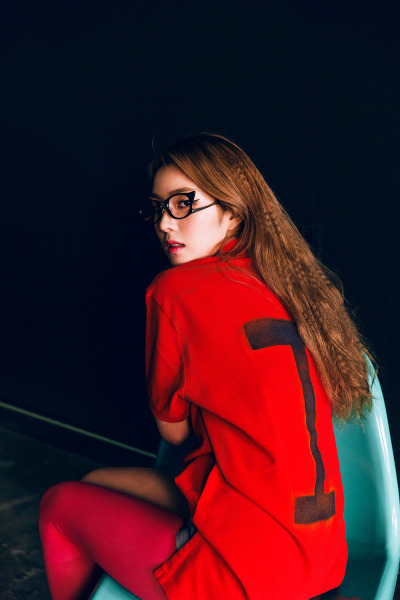 안경쓴 아이린 vs 안경 안쓴 아이린 | 인스티즈