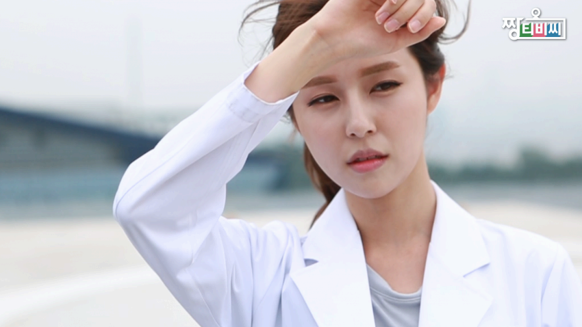 고시 3관왕급 외모.. JTBC 조수애 아나운서.jpg | 인스티즈