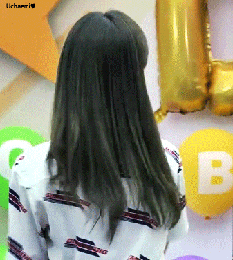 오늘자 브이앱 정채연 미친 비주얼 움짤들 | 인스티즈