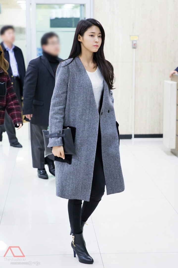 오늘자 설현이 공항짤.jpg | 인스티즈