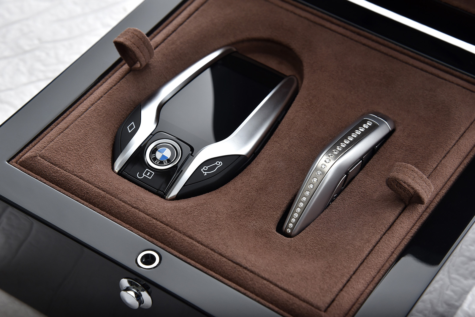 BMW 750Li xDrive Solitaire and Master Class Edition | 인스티즈