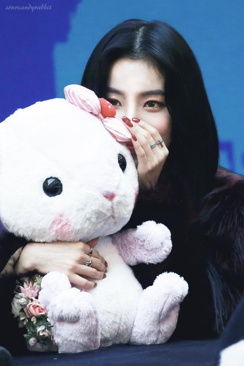 점점 더 예뻐지는 레드벨벳 아이린.jpg | 인스티즈