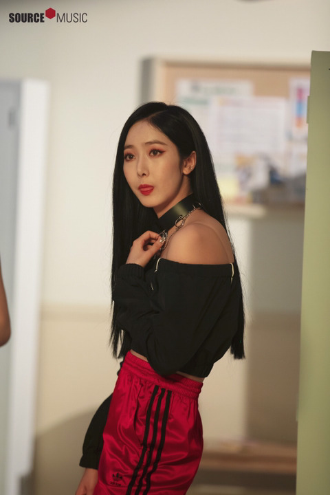 여자친구 신비 wow thing 뮤비 촬영 비하인드 포토 (데이터) | 인스티즈