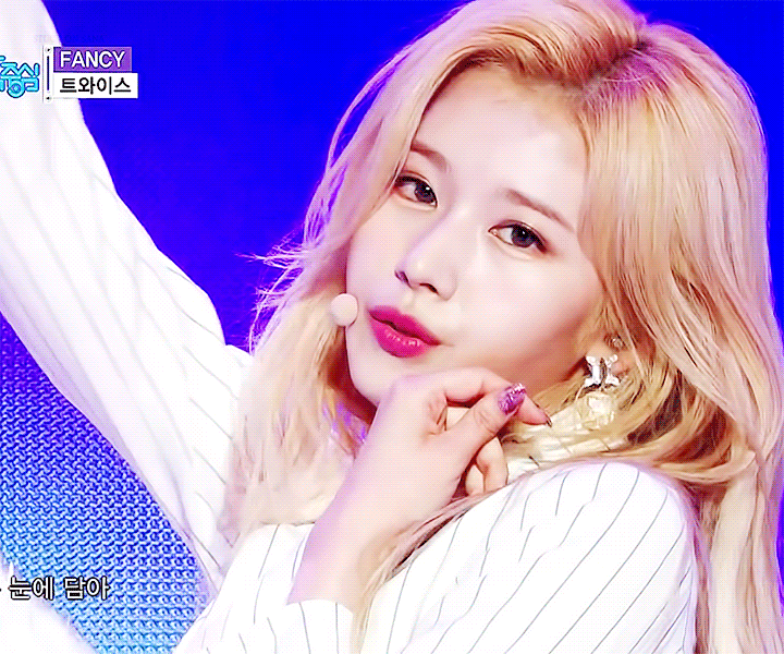 사나는 예쁘다.jpgif | 인스티즈