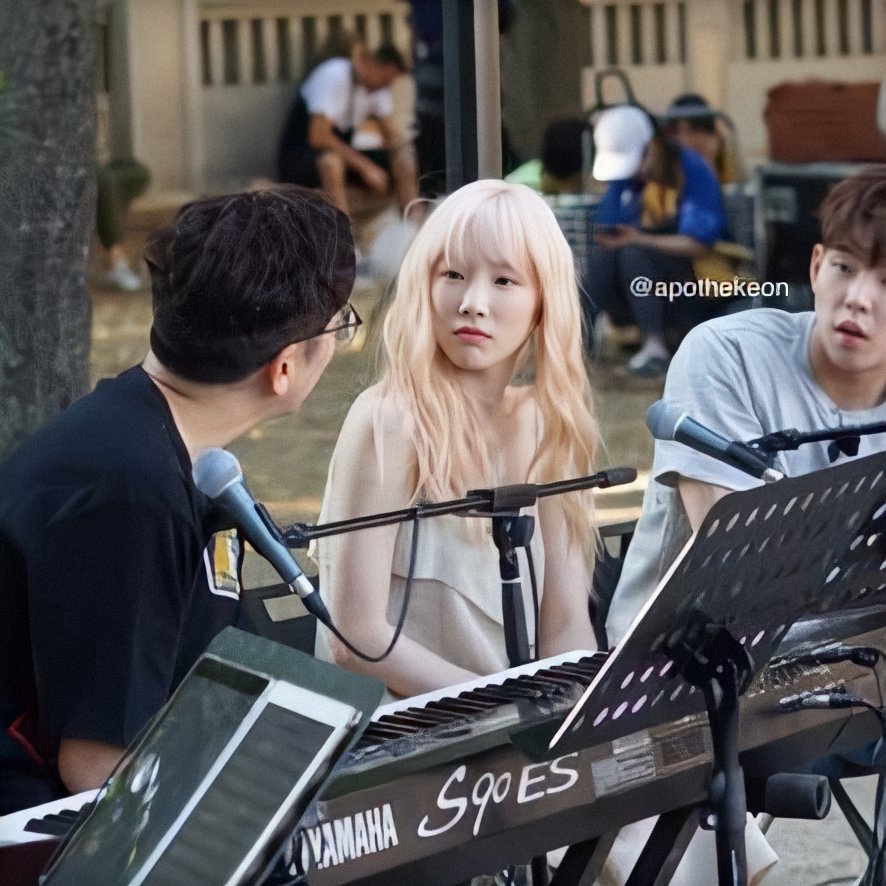 9926F24A5D0FBD1A02E4CE