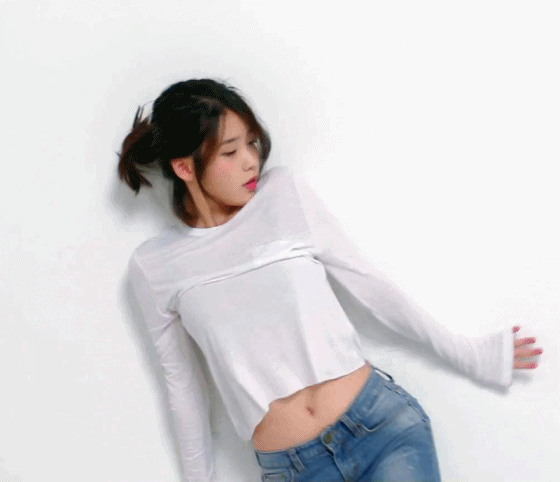 섹시가수 아이유.gif | 인스티즈