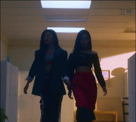 STATION x 0 Wow Thnig M/V 여자친구 신비 cut.gif | 인스티즈