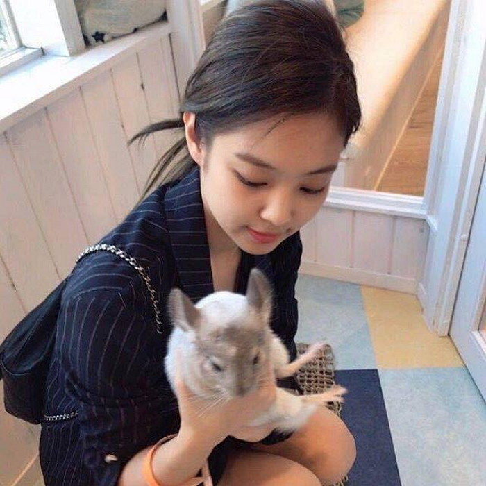 무대 뒤에서 더 빛나는 블랙핑크 제니의 일상사진.jpg | 인스티즈