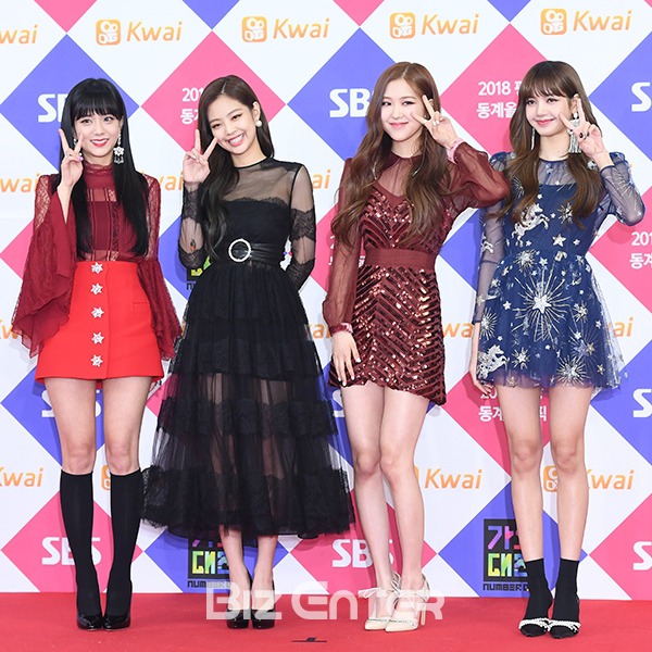 블랙핑크 가요대전 무대.gif | 인스티즈