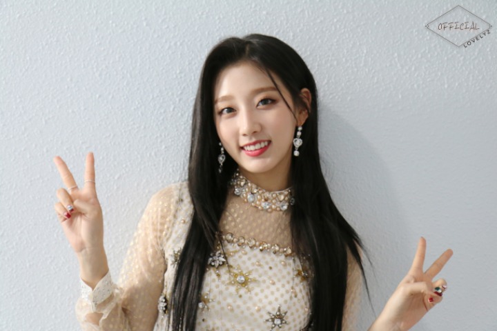 [러블리즈] 휴일에 대청소나 할까해서 예인이 | 인스티즈