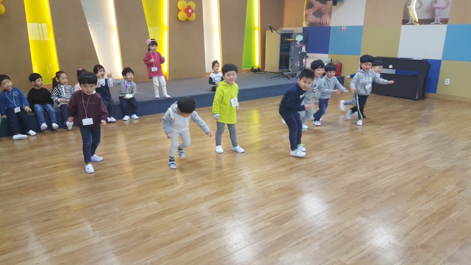 지예슬유치원 이미지