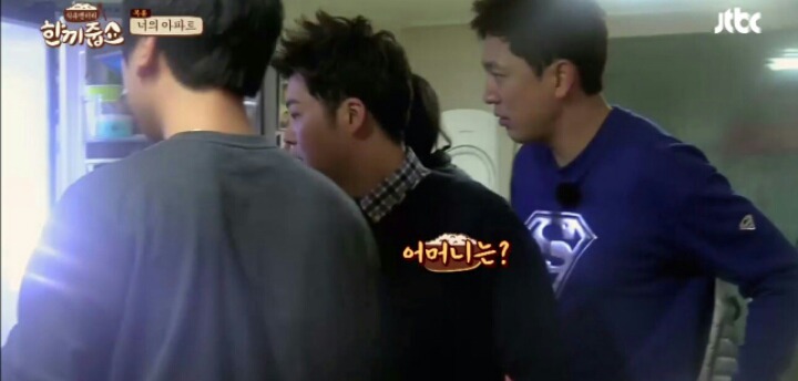 남편이 요리하는게 신기한 전현무와 이름모를 남아나운서 | 인스티즈