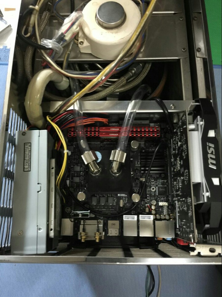 일본 변태 PC 조립대회 2018년 출품작ㄷㄷㄷㄷ | 인스티즈
