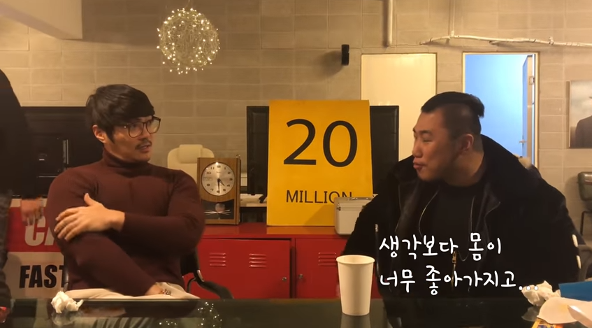 김종국 넘겨버리는 창모형.....JPGIF | 인스티즈