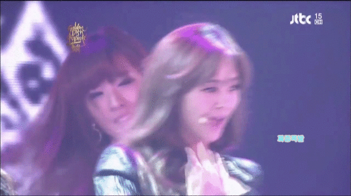 노래제목처럼 사라진 몸매 甲 女가수.GIF | 인스티즈