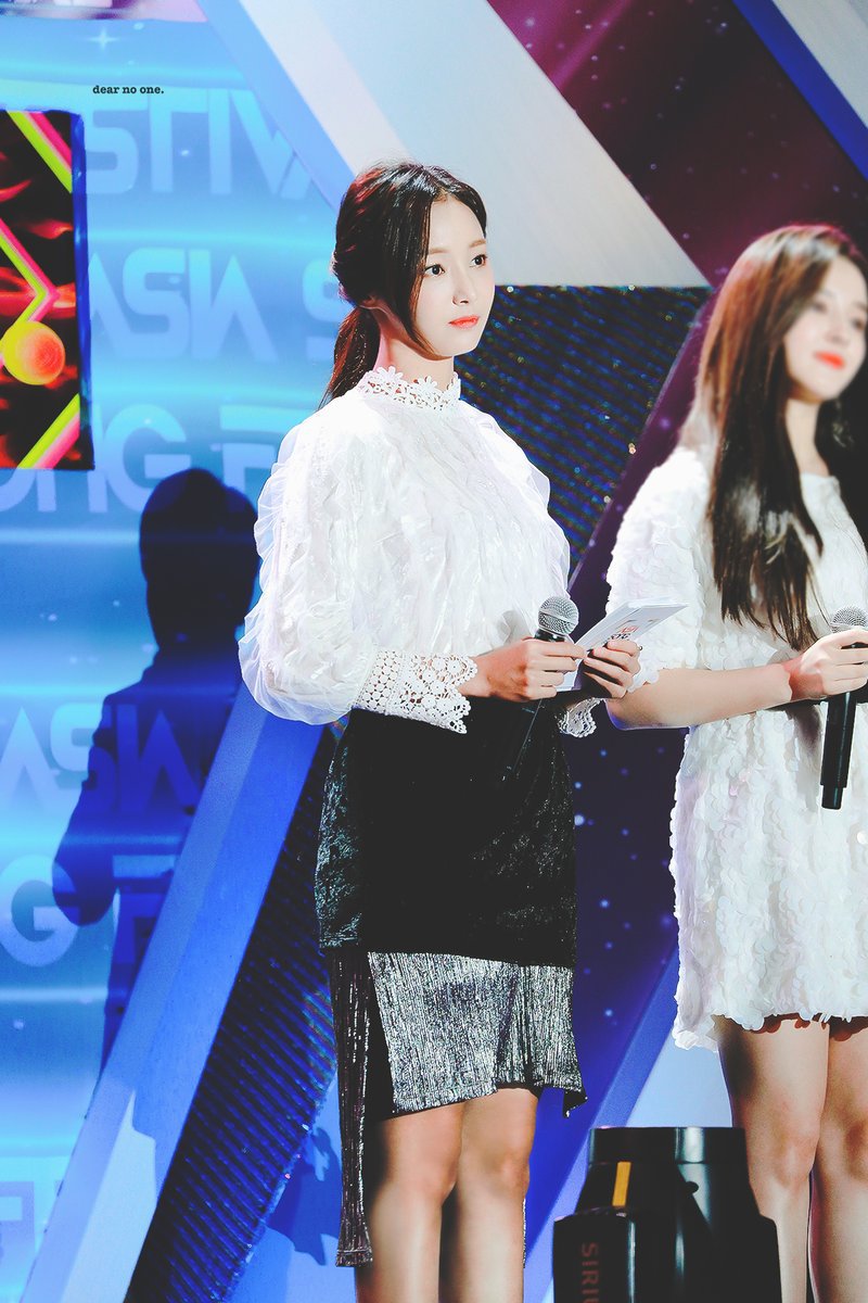 아송페 모모랜드 연우 ㄷㄷㄷ.jpgif | 인스티즈